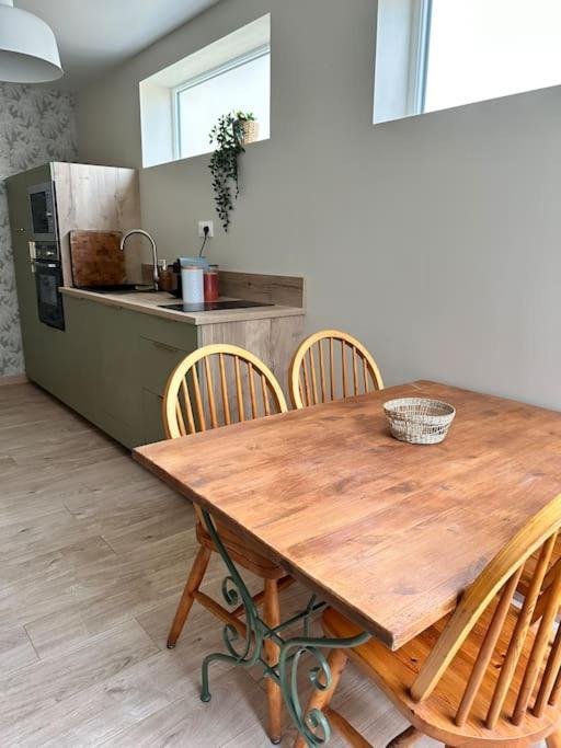 Petite Maison De Ville Avranches Ngoại thất bức ảnh